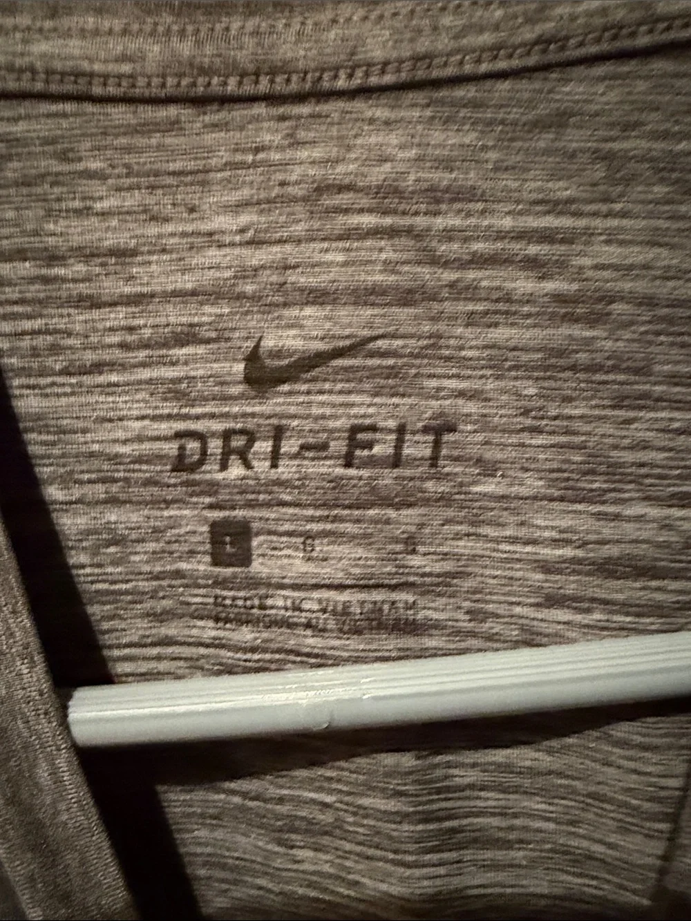 Nike Men’s Heather Charcoal Performance Tee